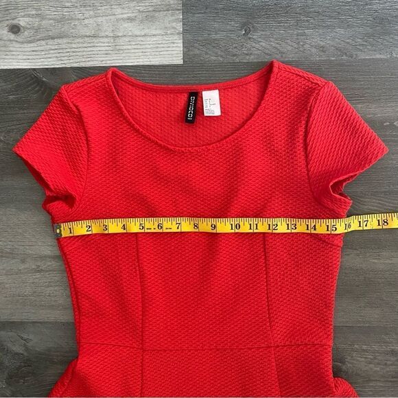 H&M Fit And Flare Dress Red Flattering Stretchy Holiday Party - Picture 8 of 11